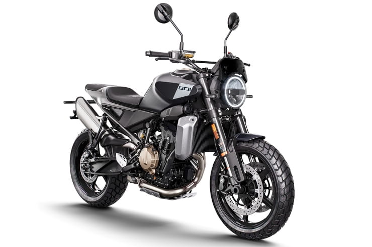 2024 Husqvarna Svartpilen 801 Review Details Price Spec_204