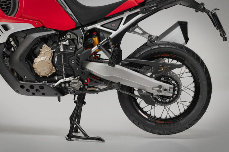 2024 MV Agusta Enduro Veloce Review Details Price Spec_11