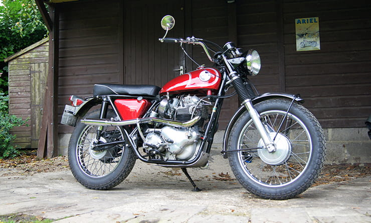 Full review of the 1967 Norton Ranger 750