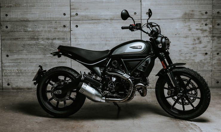 ‘Dark’ treatment for Scrambler Icon 800 offers significant savings.